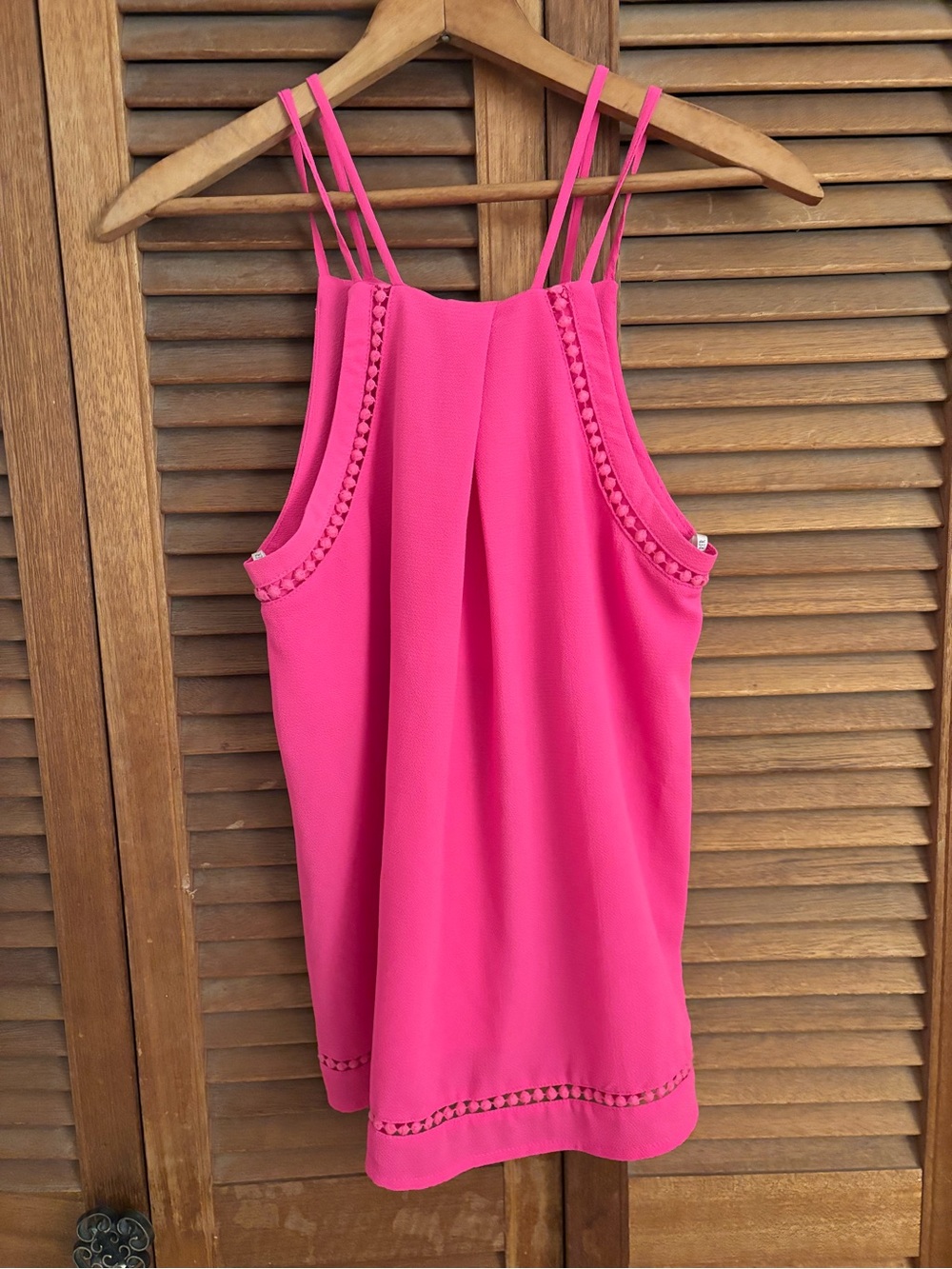 Sweet Wanderer Hot Pink Strappy Tank blouse size small